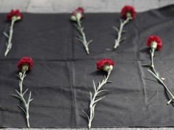 Соболезнования в связи с терактом в Анкаре приходят со всех уголков мира