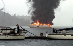 Пожар на яхте стоимостью 5,7 миллионов долларов