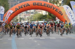 Чемпионат Турции по велоспорту завершился в Аланье