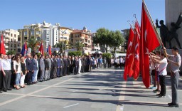 19 мая Аланья отметила День памяти Ататюрка и День молодежи и спорта