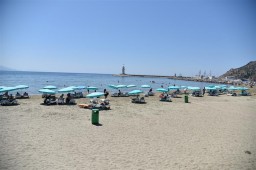 Общественный пляж Аланьи ждёт гостей